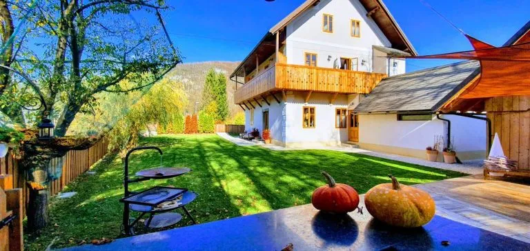 Butterfly fly fishing Lodge